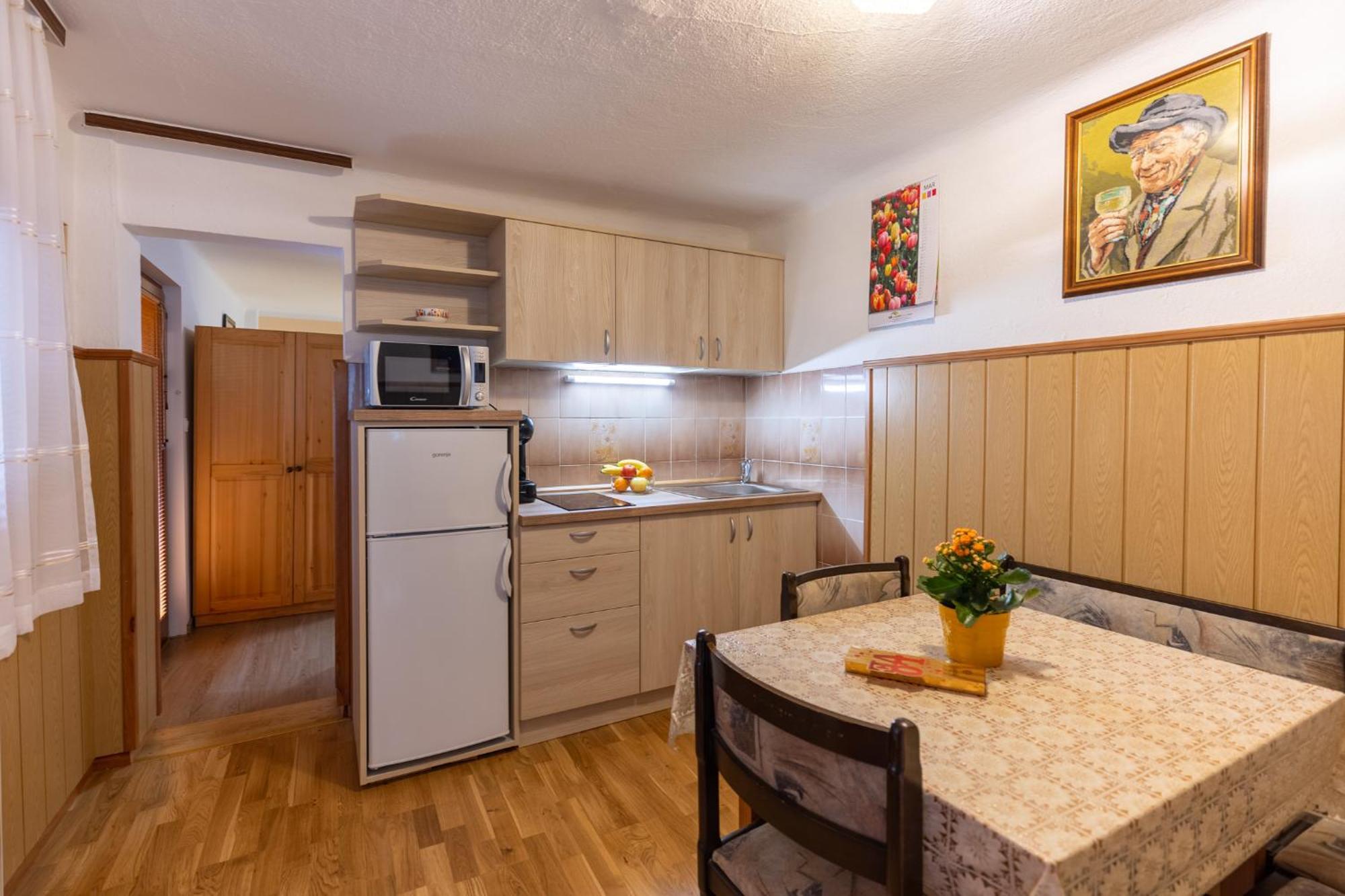 Apartments Kocjanc بوينج المظهر الخارجي الصورة
