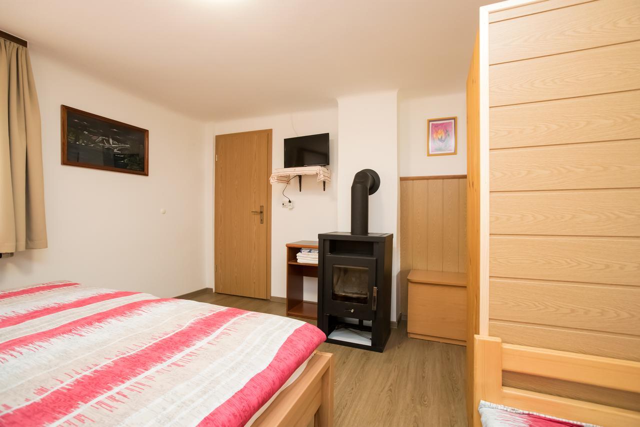 Apartments Kocjanc بوينج المظهر الخارجي الصورة